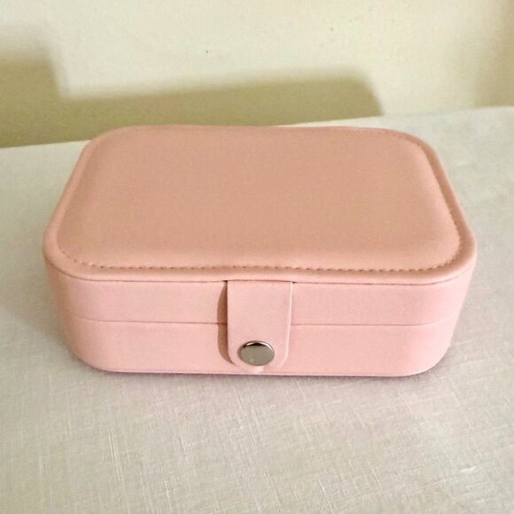 Pink Travel Jewelry Box Organizer for Rings Earrings Necklaces Multiple Compartm - Picture 1 of 7